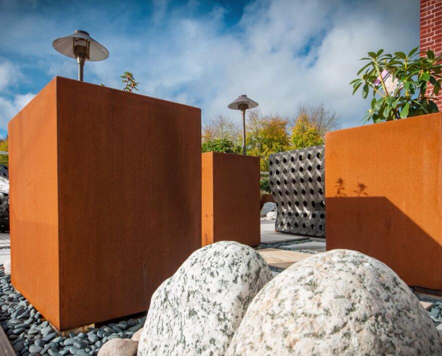 岳麓锈钢板花箱